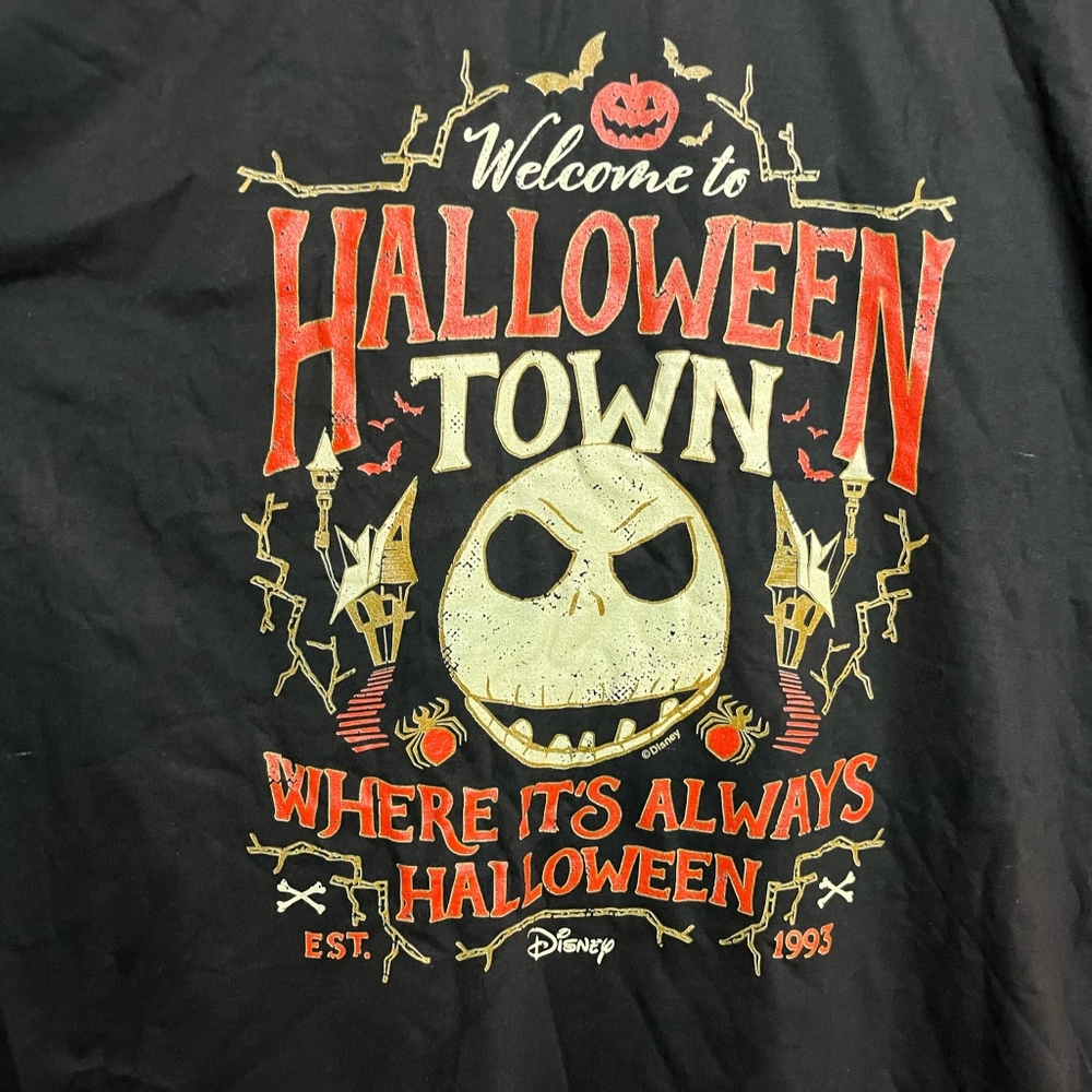 Disney Nightmare Before Christmas Halloween Town Large Tee NWOT